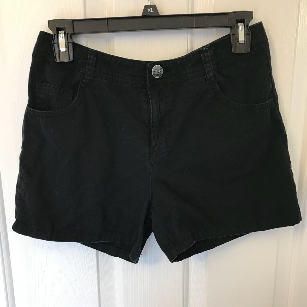 Teen black shorts for girls